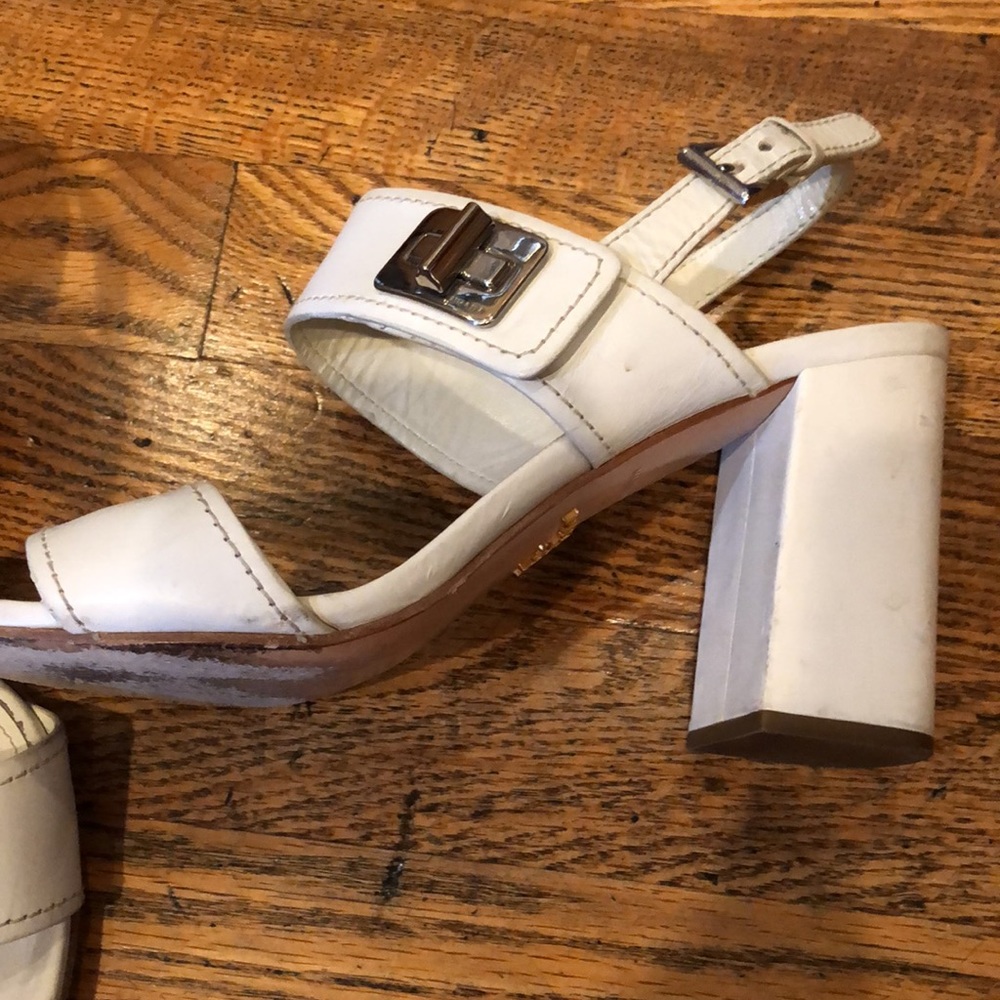 Prada sandals size 39 cream